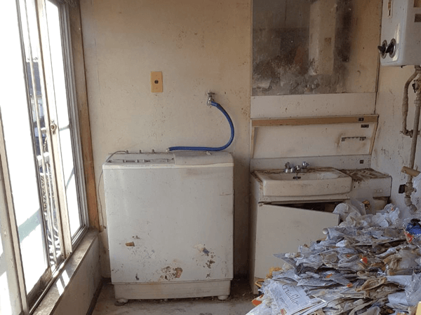 特殊清掃前画像