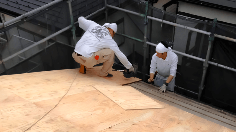 屋根の葺き替え工事